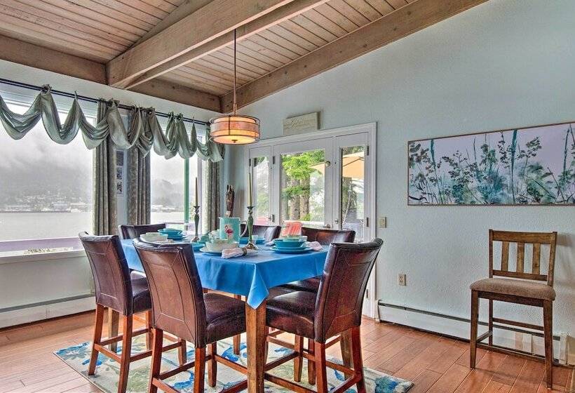 Waterfront House W/ Glacial Views   Near Downtown!