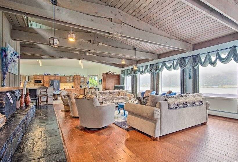 Waterfront House W/ Glacial Views   Near Downtown!