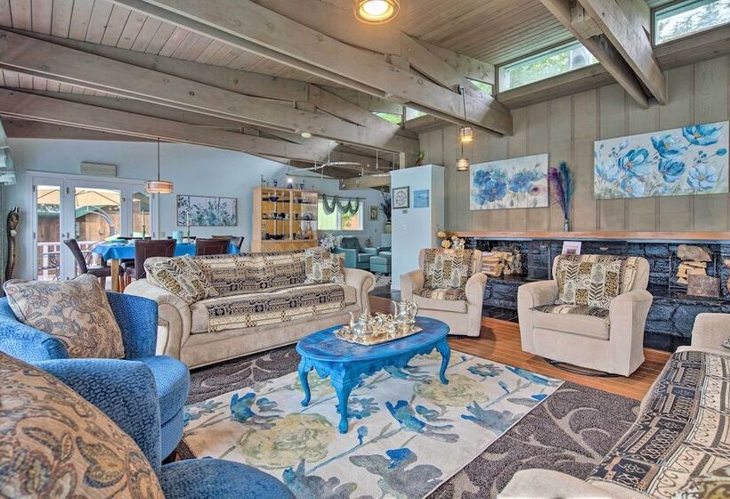 Waterfront House W/ Glacial Views   Near Downtown!