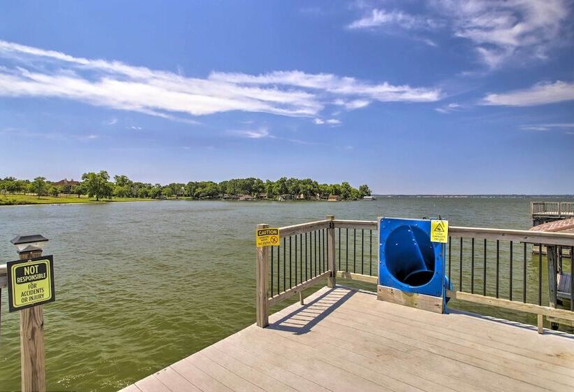Waterfront Lake Home W/ Deck New Renovations!