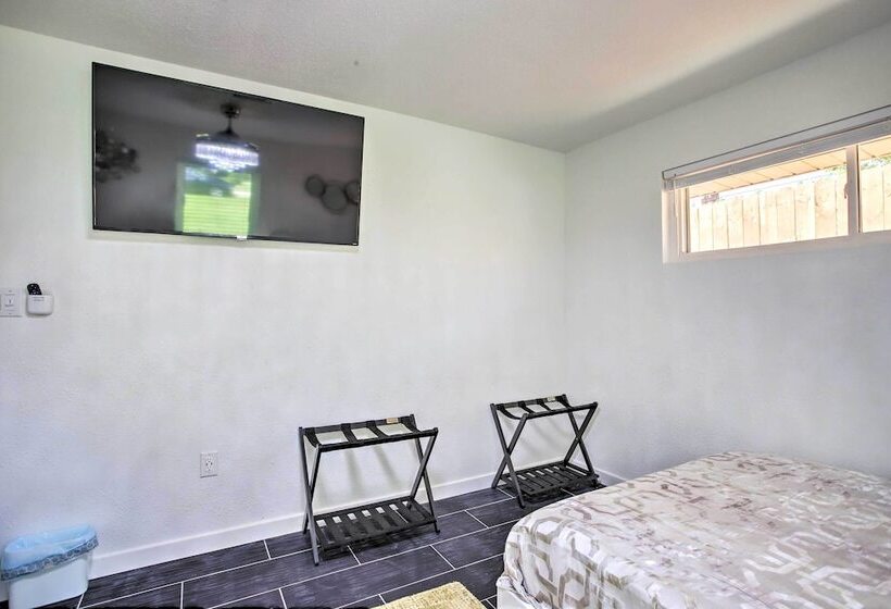 Waterfront Lake Home W/ Deck New Renovations!