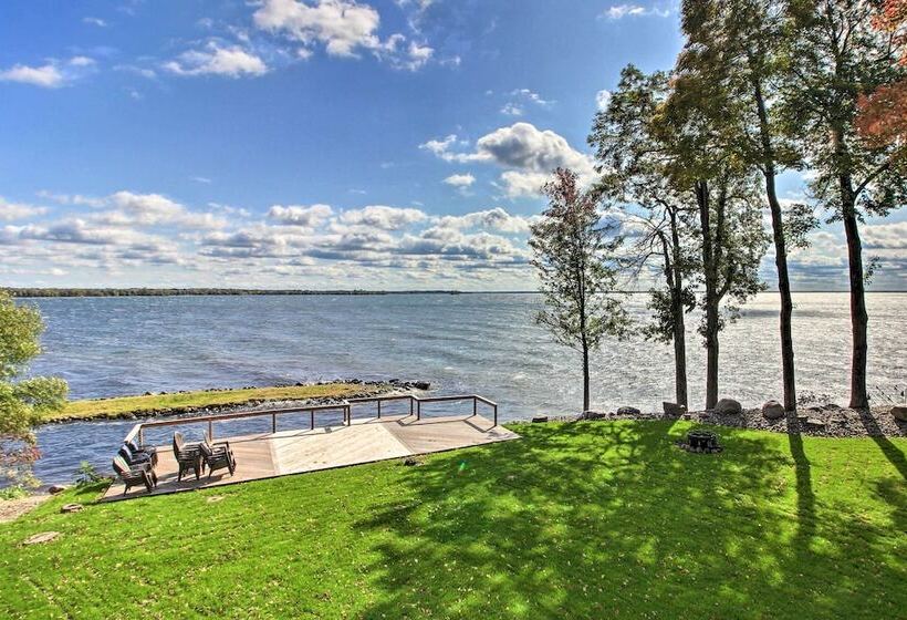 Waterfront Lake Mille Lacs Lodge W/ Deck + Grill!