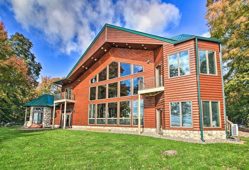 Waterfront Lake Mille Lacs Lodge W/ Deck + Grill!