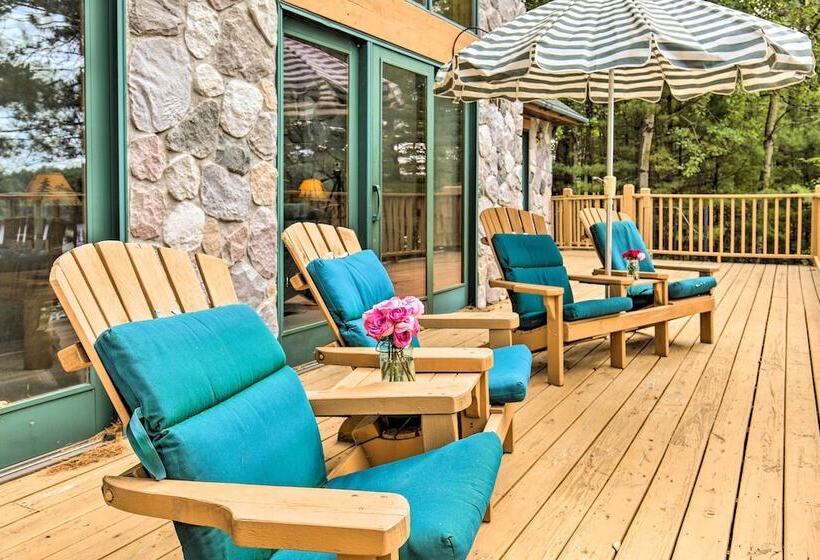 Waterfront Lake Tomahawk Cabin W/ Game Room!