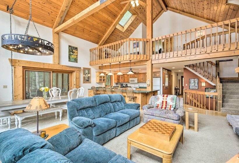 Waterfront Lake Tomahawk Cabin W/ Game Room!