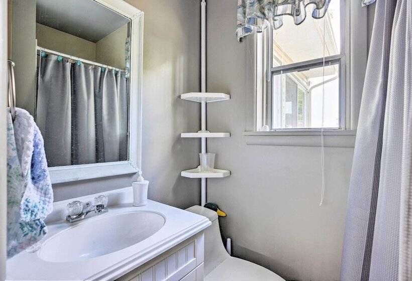 Waterfront Lancaster House W/ Grill & Dock Access!