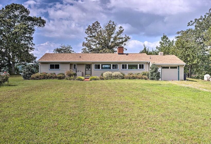 Waterfront Lancaster House W/ Grill & Dock Access!