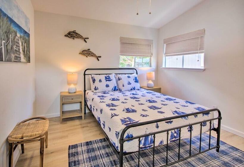 Waterfront Livingston Home W/ Dock & Porch!