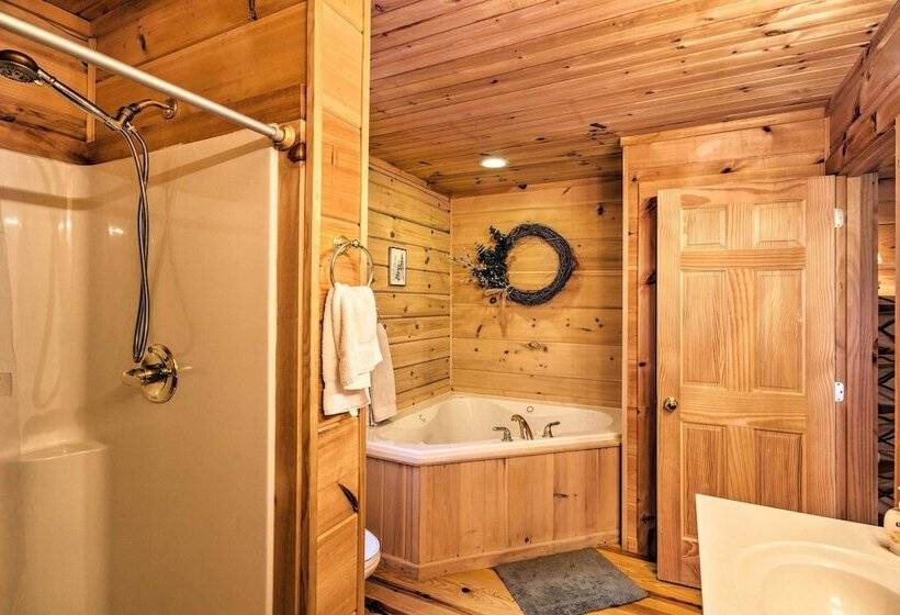 Waynesville Escape   Mtn Cabin Above The Clouds!