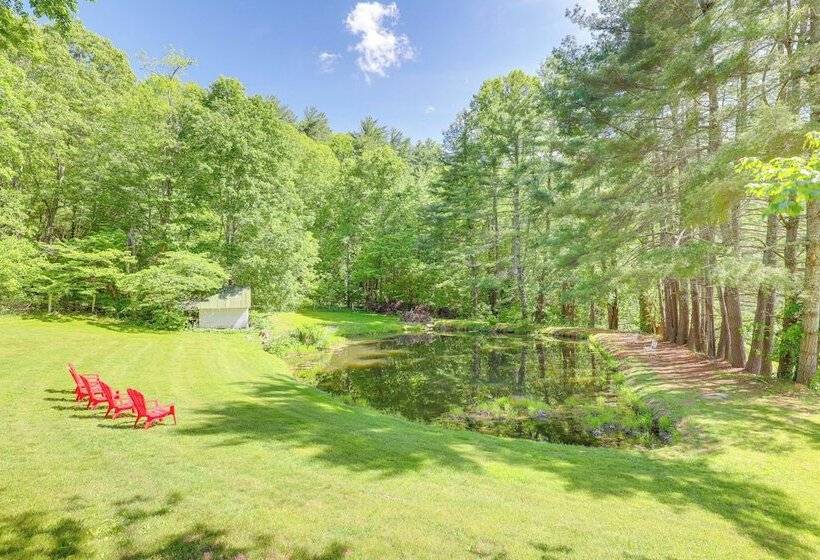 Weaverville Cottage: Fishing Pond & Mountain Views