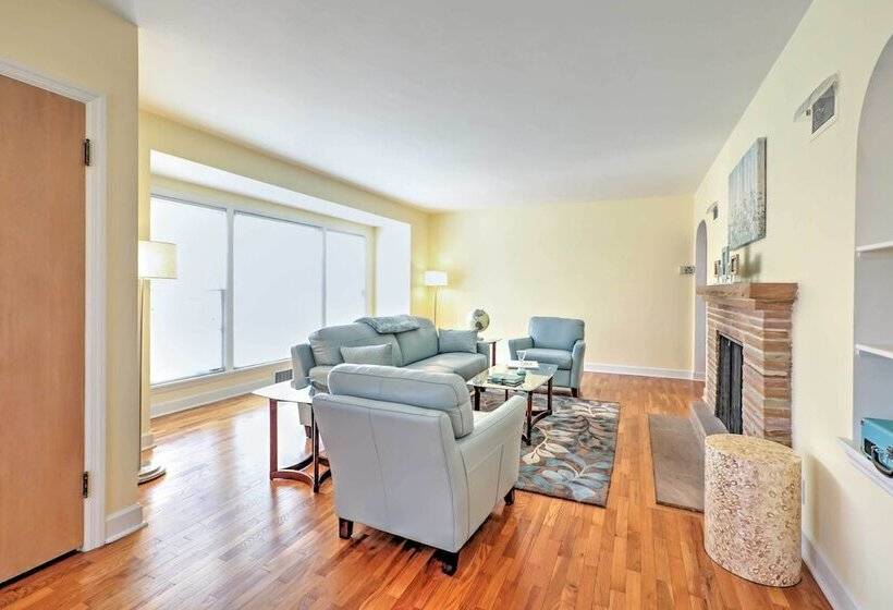 Williams Bay Retreat: Walk To Lake Geneva & Town!