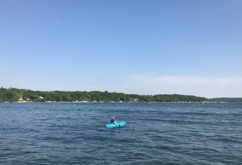 Williams Bay Retreat: Walk To Lake Geneva & Town!