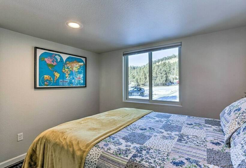 Wyoming Escape ~ 21 Mi To Devil S Tower