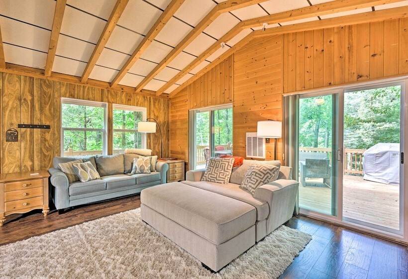 4 Season Family Retreat ~ 2 Mi To Ski Resort!