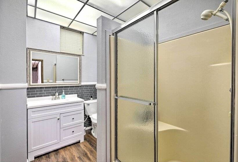 4 Season Family Retreat ~ 2 Mi To Ski Resort!