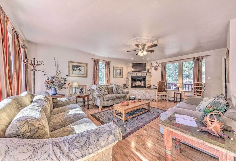 Dog Friendly Alto Escape W/ Hot Tub + Foosball!