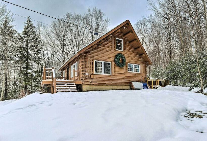 Andover Cabin Retreat W/ Hot Tub & Fireplace!