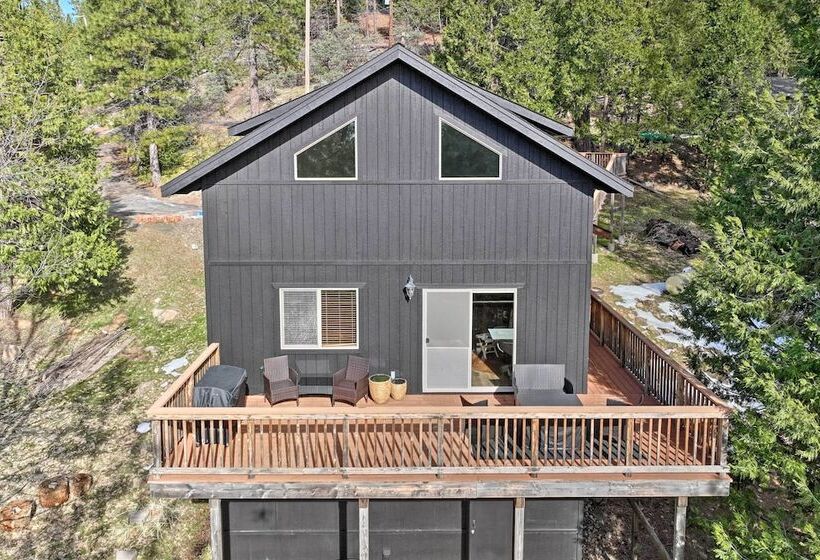 Near Hiking + Wineries: Arnold Cabin W/ Deck!