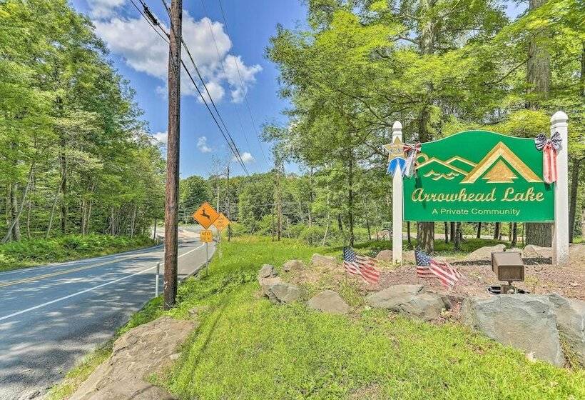 Arrowhead Lake Home W/ Hot Tub, 12 Mi To Ski!