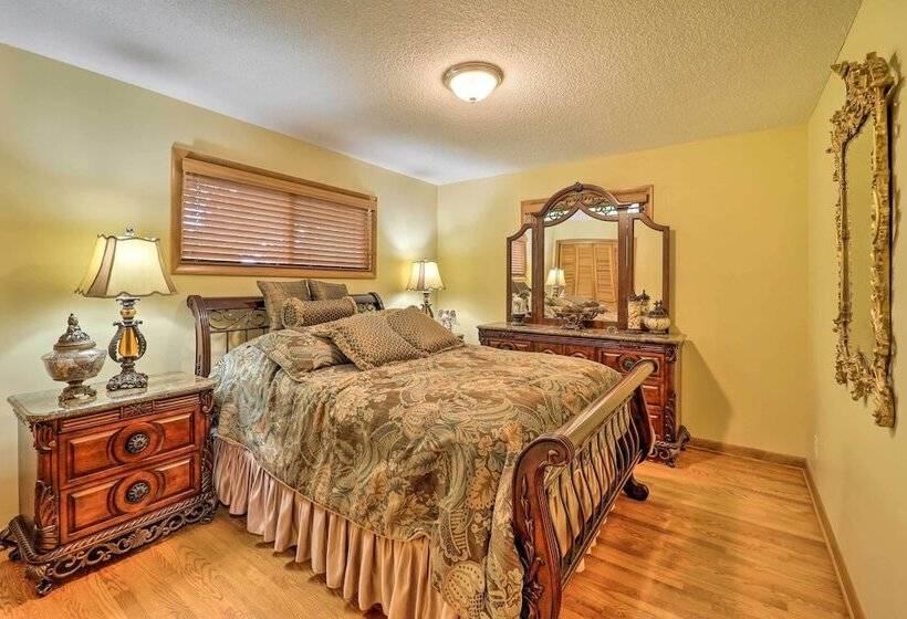 Farmhouse W/ Trout Stream + Views In Bakersville!