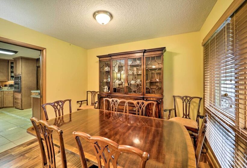 Farmhouse W/ Trout Stream + Views In Bakersville!