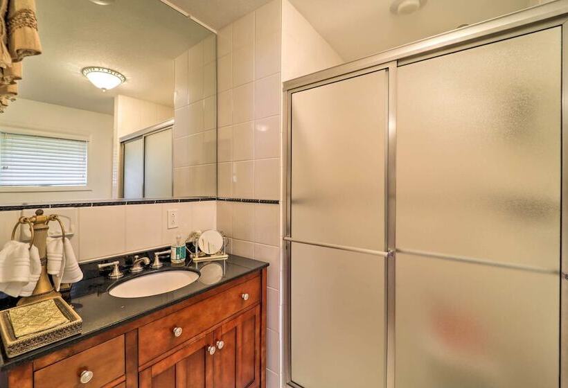 Farmhouse W/ Trout Stream + Views In Bakersville!