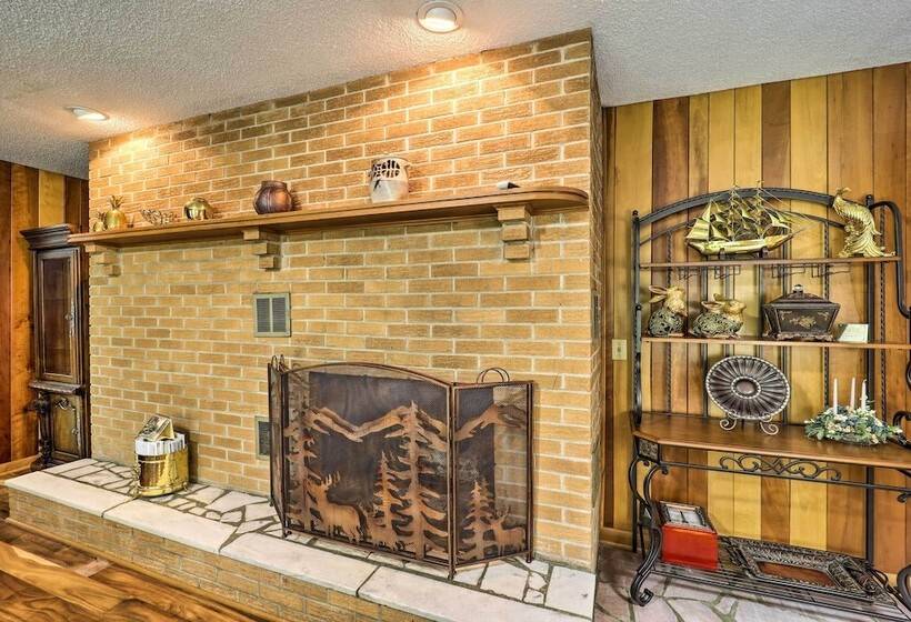 Farmhouse W/ Trout Stream + Views In Bakersville!