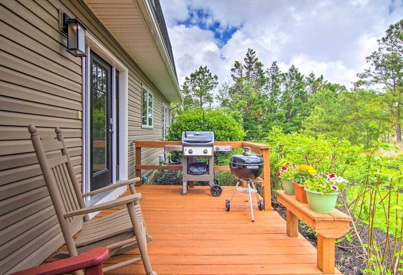 Bayfront Gem W/ Amazing Water Views + Pond!