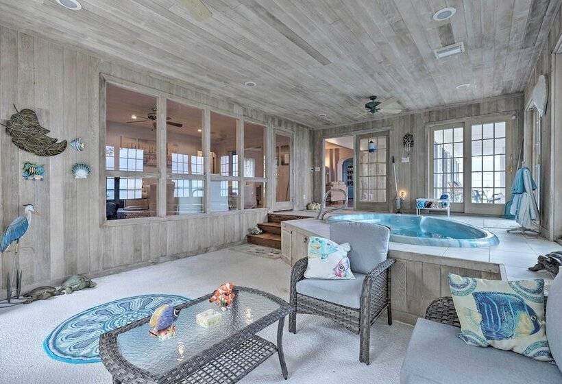 Beachfront Urbanna Home W/ Gas Grill & Deck!