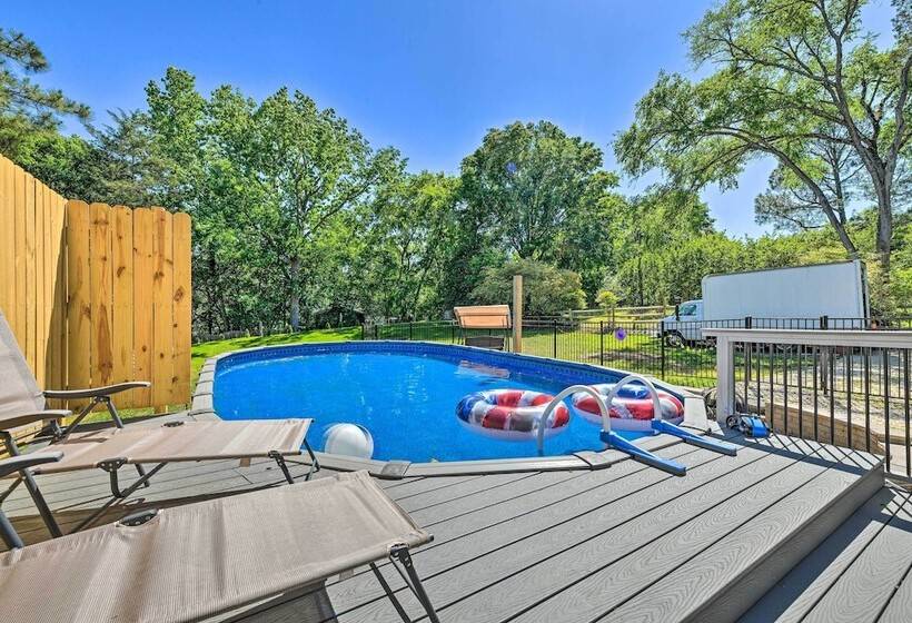 Beautiful Charlotte Home W/ Pool & Hot Tub!