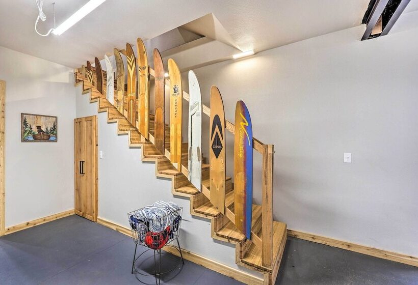 Beaver Lake Home On 3 Acres W/ Lake Access!