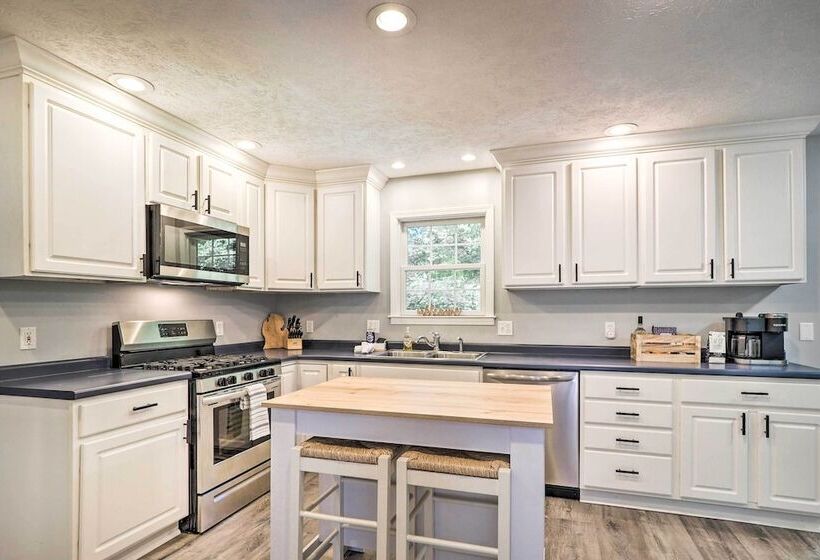 Beulah Family Home ~ 2 Mi To Dtwn + Beach!