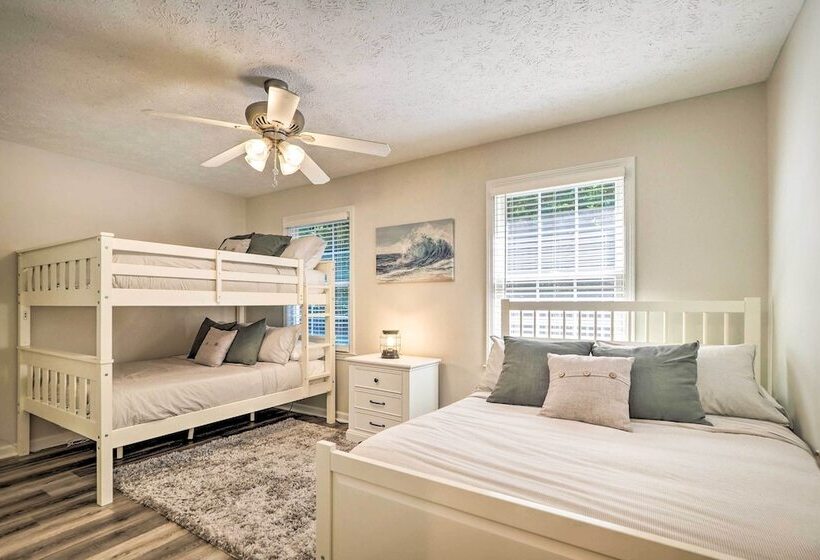 Beulah Family Home ~ 2 Mi To Dtwn + Beach!