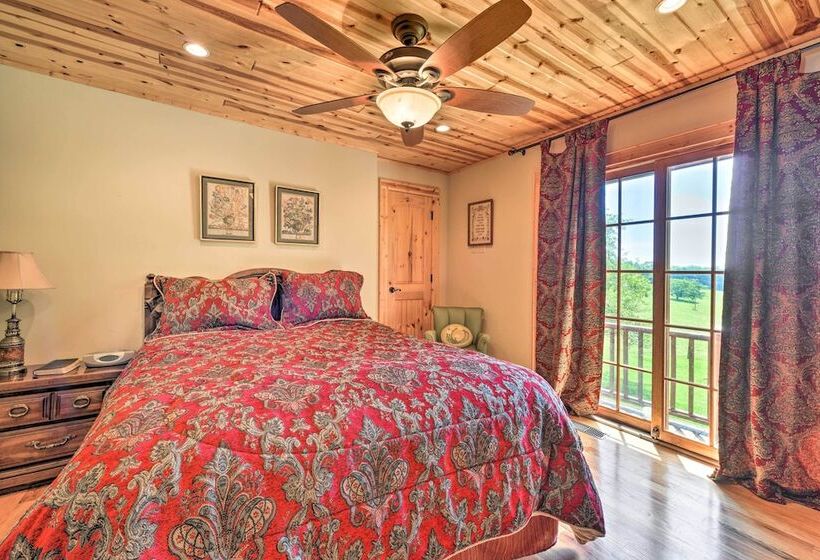 Blue Ridge Parkway House W/ Mountain Scenery!