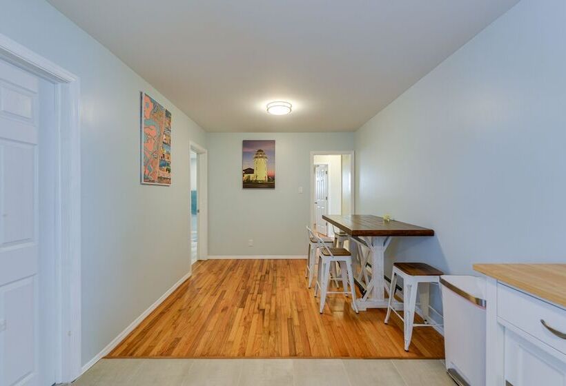 Brigantine Beach Home W/ Outdoor Shower & Grill!