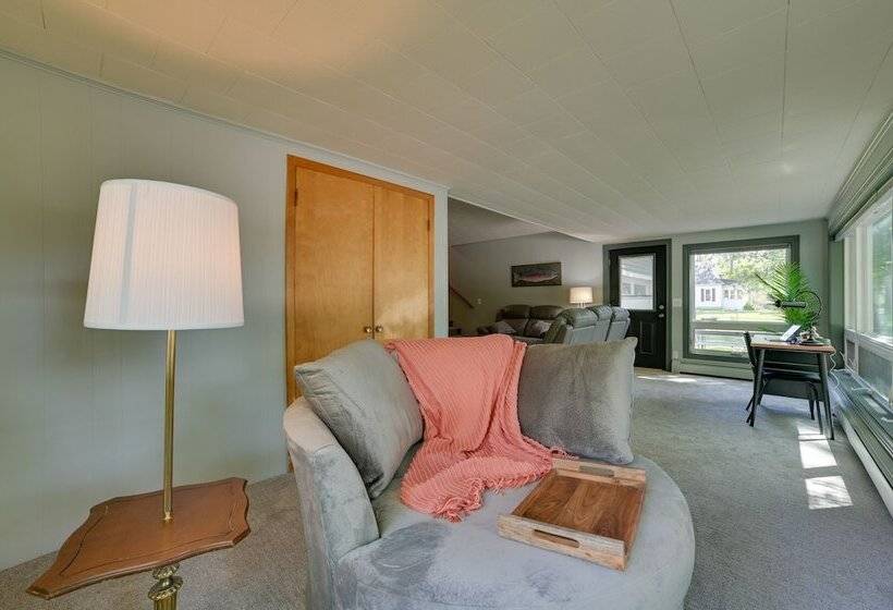 Indian River Home: Outdoor Space & Steps To River!