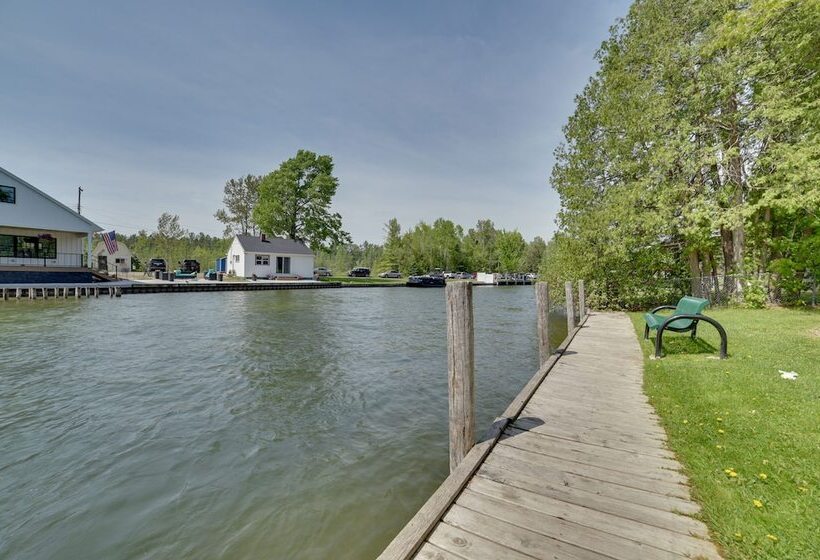 Indian River Home: Outdoor Space & Steps To River!