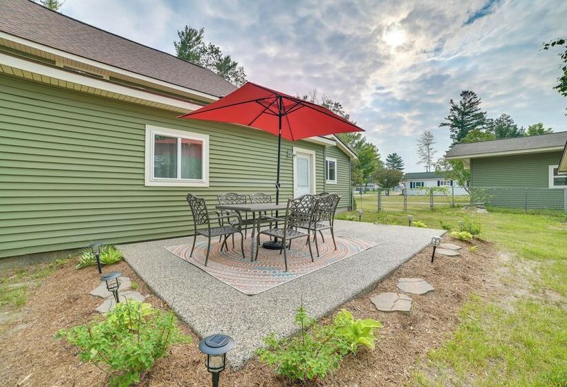 Indian River Home: Outdoor Space & Steps To River!