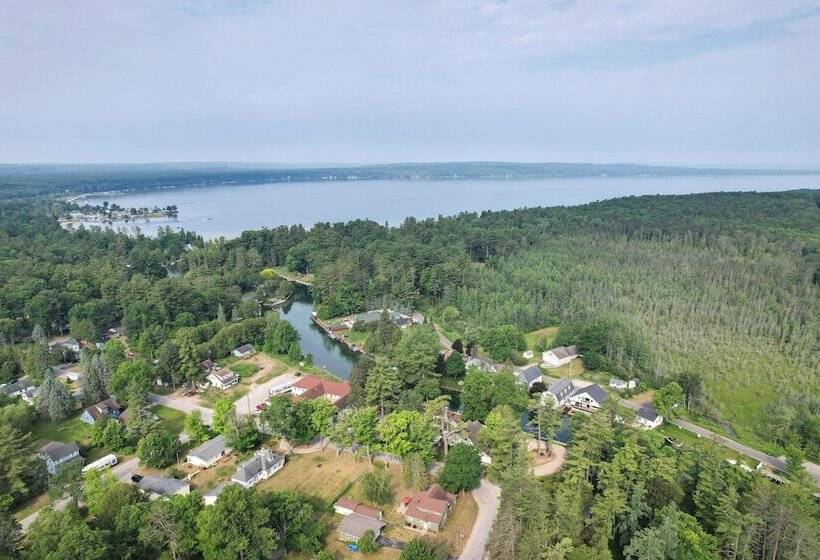 Indian River Home: Outdoor Space & Steps To River!