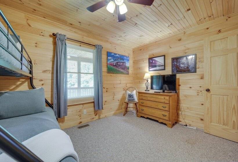 Bryson S Hidden Valley Ranch   Quiet Nc Cabin!