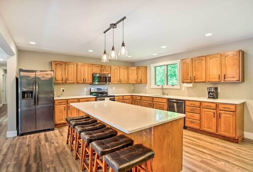 Cabin W/ Dock & Porch Across From Balsam Lake