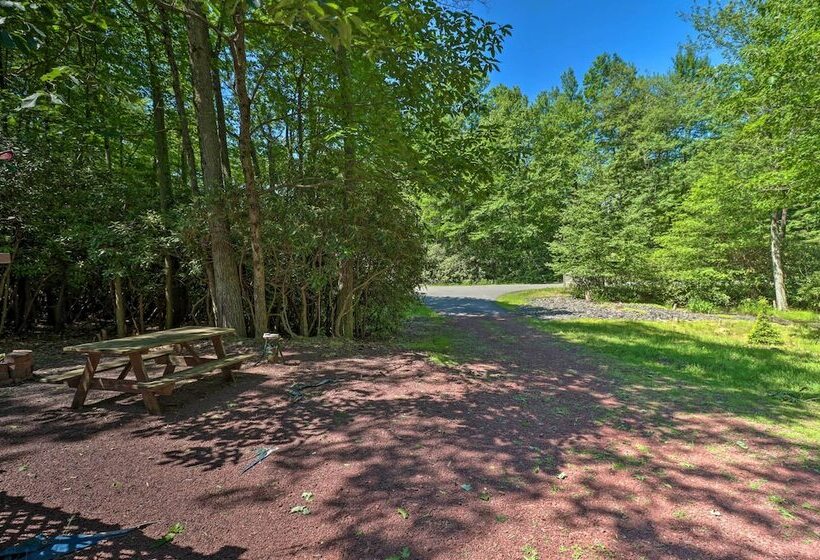 Walk To Lake Harmony: Cabin W/ Fire Pit & Decks!