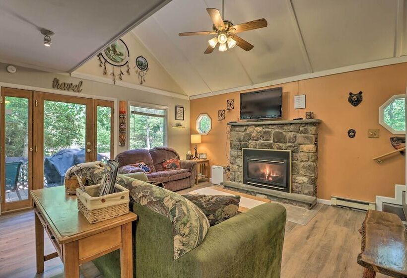Walk To Lake Harmony: Cabin W/ Fire Pit & Decks!