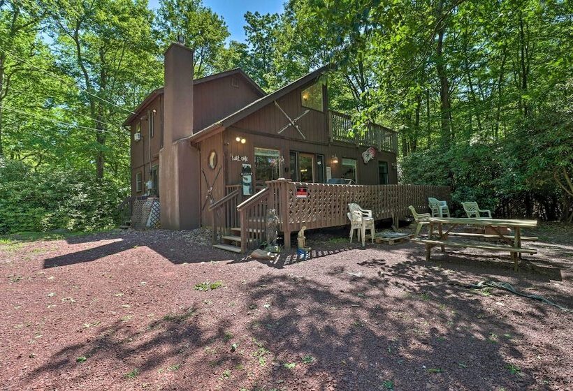 Walk To Lake Harmony: Cabin W/ Fire Pit & Decks!
