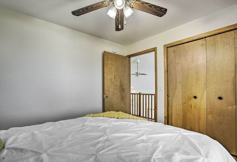 Cadillac Home W/ Hot Tub & Lake Mitchell Views!