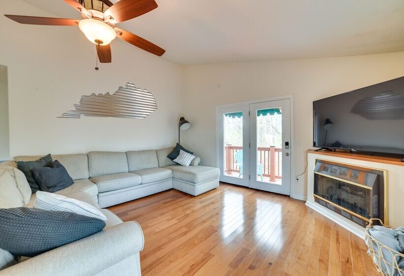 Cadiz Abode W/ Decks, Fire Pit, & Lake Access