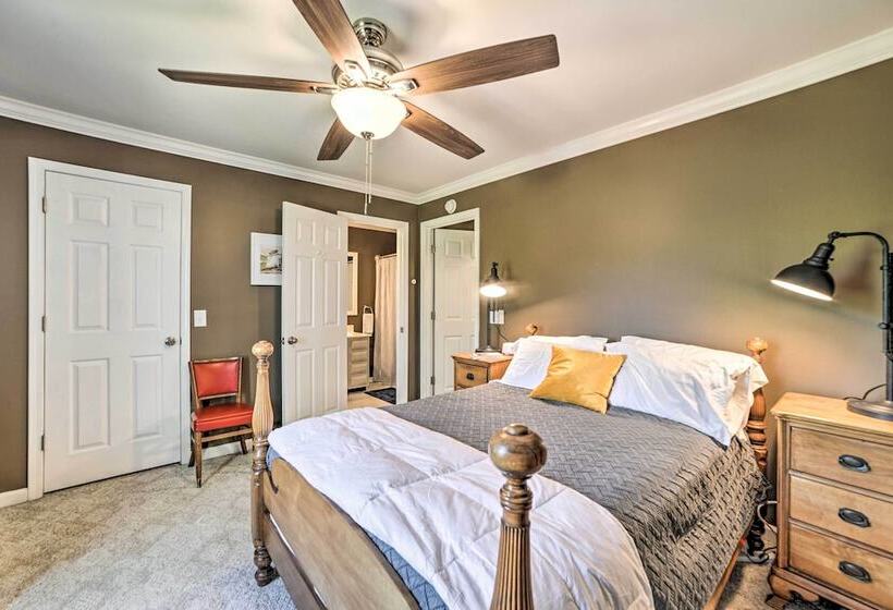 Cadiz Abode W/ Decks, Fire Pit, & Lake Access