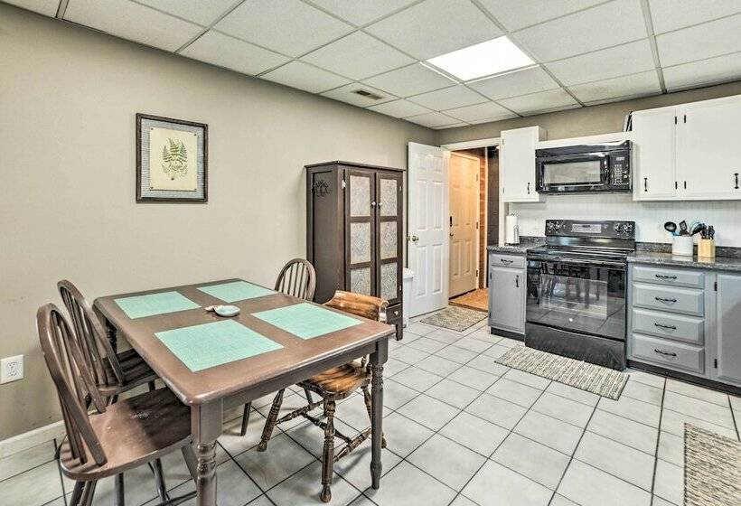 Cadiz Abode W/ Decks, Fire Pit, & Lake Access