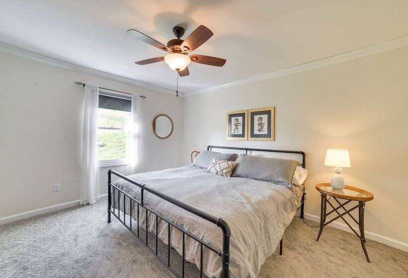 Cadiz Abode W/ Decks, Fire Pit, & Lake Access