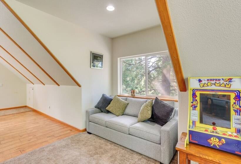 Pet Friendly California Cabin W/ Beach Access